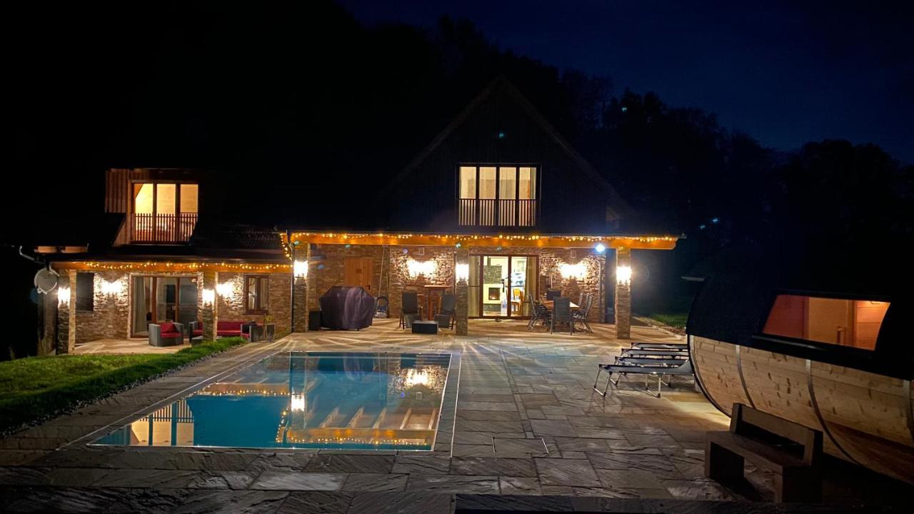 Landvilla Sinelia Premium Dietersdorf am Gnasbach エクステリア 写真
