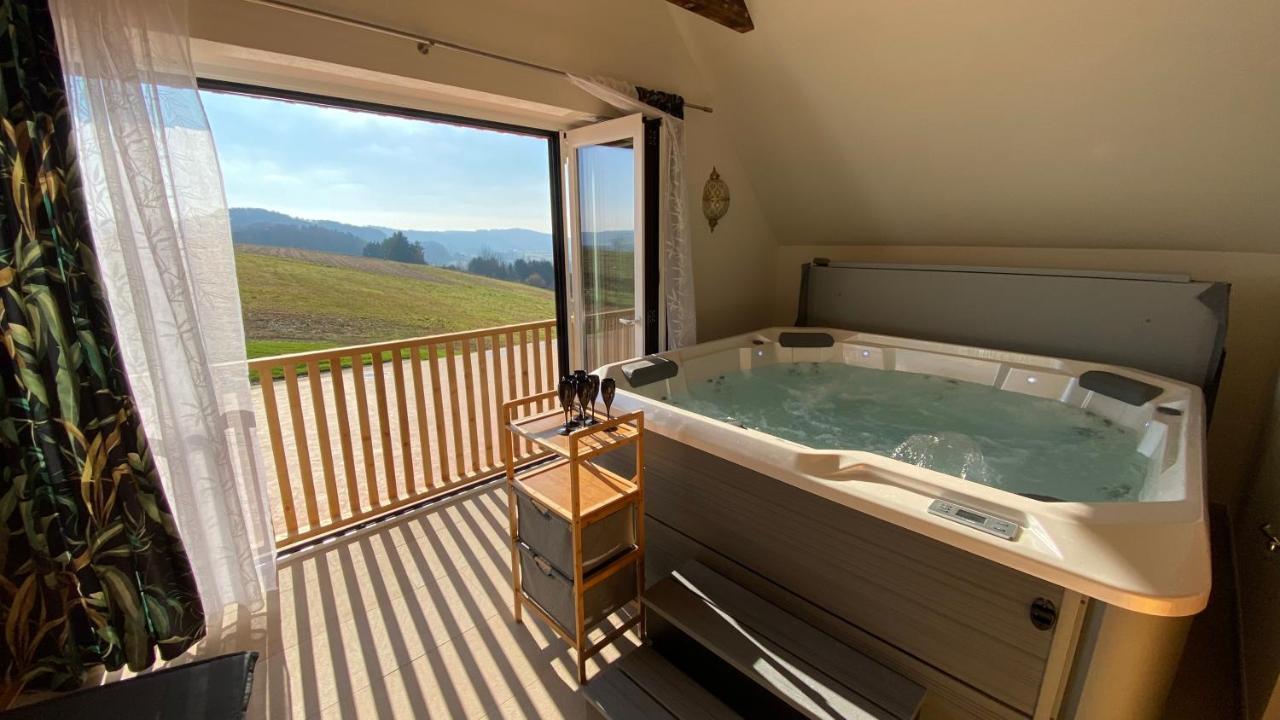 Landvilla Sinelia Premium Dietersdorf am Gnasbach エクステリア 写真